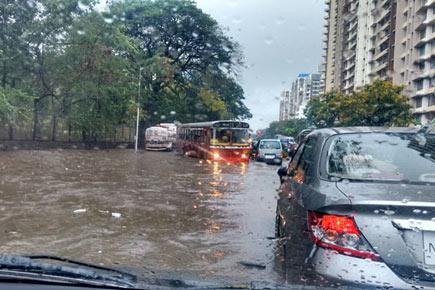 Heavy rains lash Mumbai; several areas water-logged