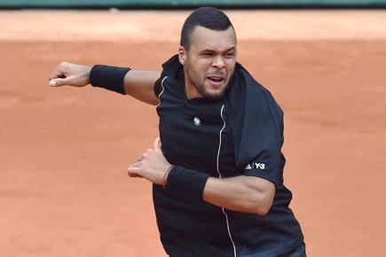 French Open: Tsonga advances to quarters after beating Berdych