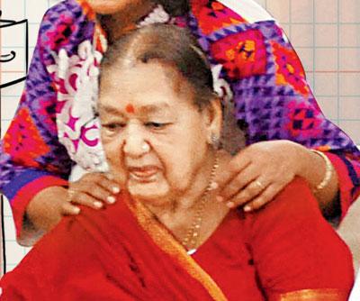 Manjula Sheth  (Grandmother)