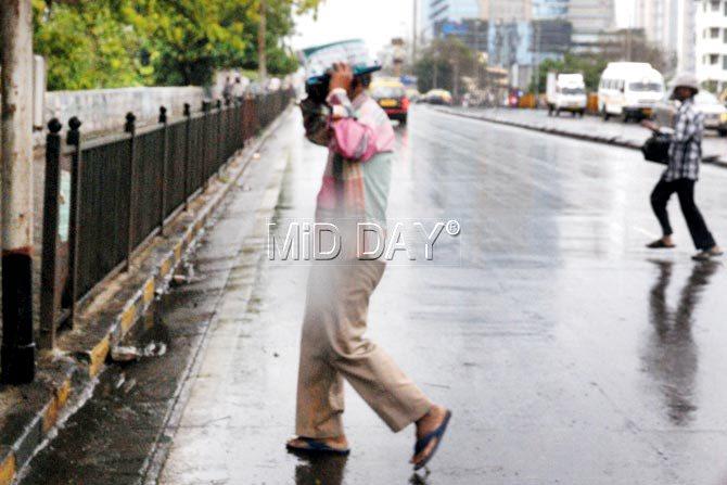 Unseasonal Mumbai rains