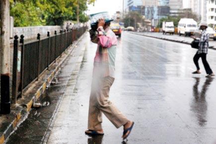 Mumbai: Sudden rains can wreak havoc on your health