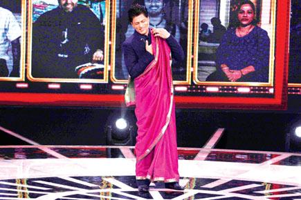 Why is Shah Rukh Khan draped in a saree?