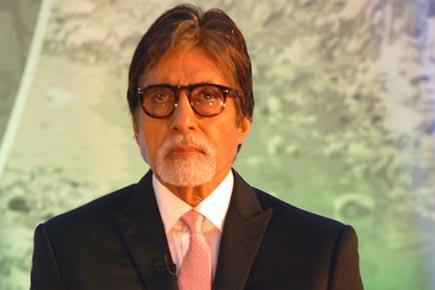 Women are the stronger beings: Amitabh Bachchan