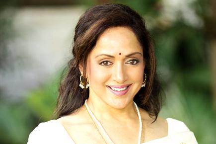 Hema Malini: Sharad Yadav must apologise for his remarks on women