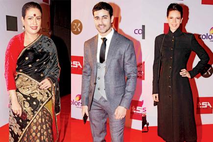 B-Town stars attend TV awards show in their fashionable best