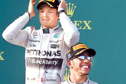F1: Lewis Hamilton wins Australian GP in Mercedes 1-2
