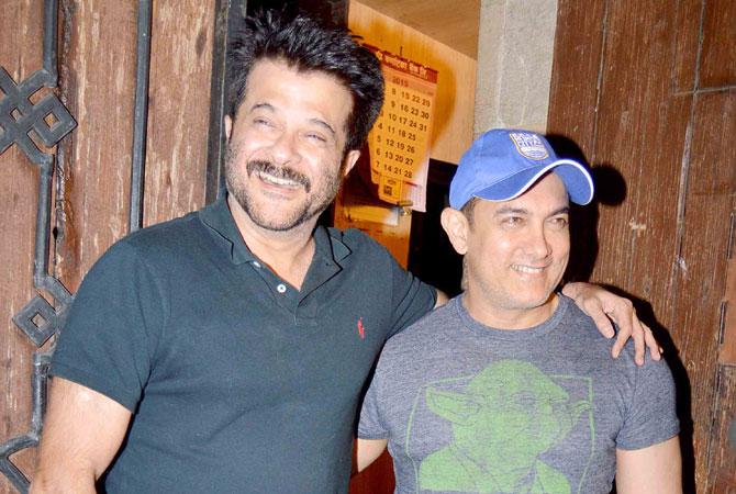 Bollywood actors Anil Kapoor and Aamir Khan snapped catching up with each other 