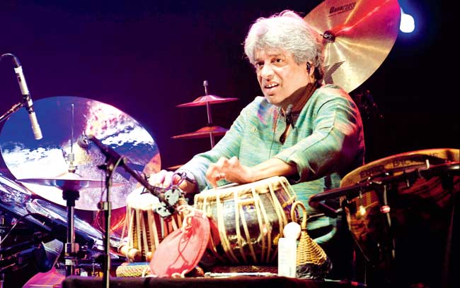 Trilok Gurtu enthralls the audience with his music