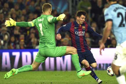 CL: Hart is a phenomenon, says impressed Lionel Messi