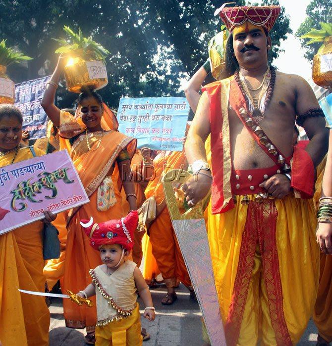 Thane: Maharashtrian women celebrate Gudi Padwa
