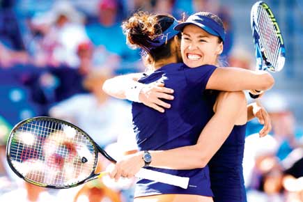 Indian Wells: Sania Mirza-Martina Hingis clinch doubles titles