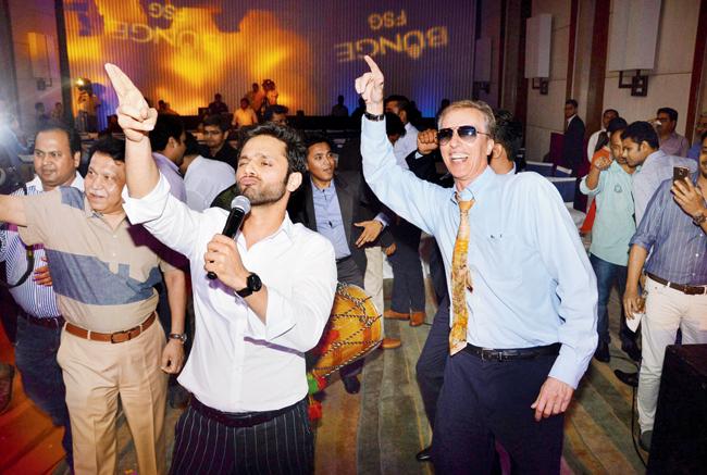 Daniel dances to the tunes of Rahul Vaid 