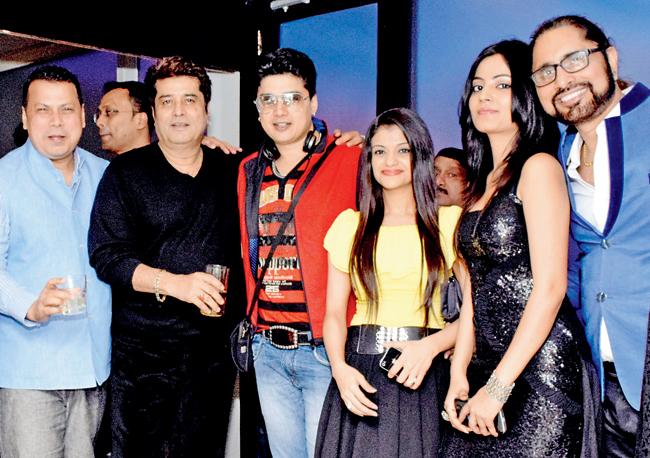 Anil Mishra, Anand Balraj (Actor), Harish (Actor), Neha Kamal Sharda, Minakshi Jaiswal, Arvinder Singh (Playback Singer)