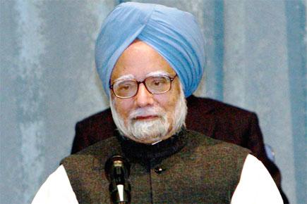 Manmohan Singh moves SC against summons issued in coalgate