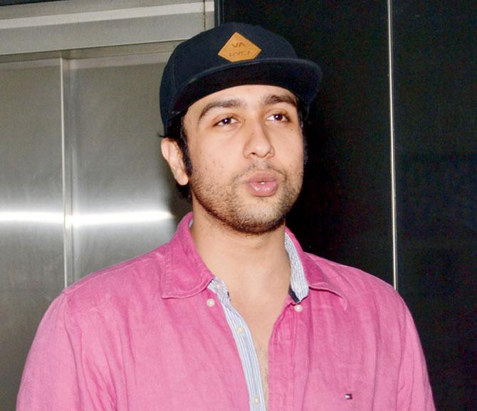 Ailing Adhyayan Suman dubs for 