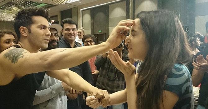 Shraddha Kapoor and Varun Dhawan celebrate her birthday photo