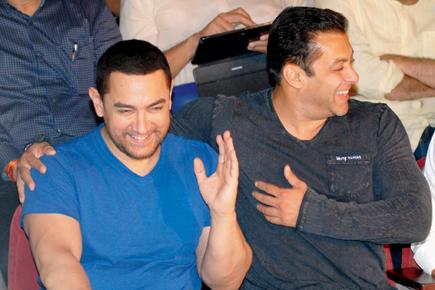 What are Aamir Khan and Salman Khan laughing about?