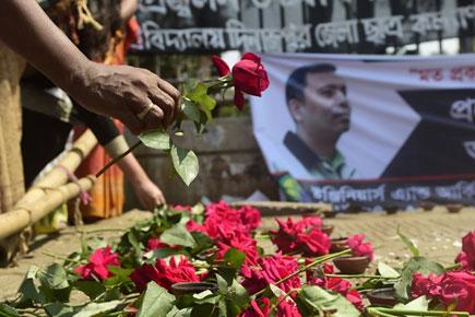 Police suspects extremists behind Avijit Roy's killing