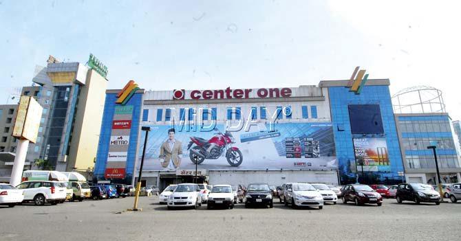 Center One in Vashi opened in 2003. The mall’s management said they are closing it down for modifications and will return in a new avatar in two years. Pics/Sameer Markande