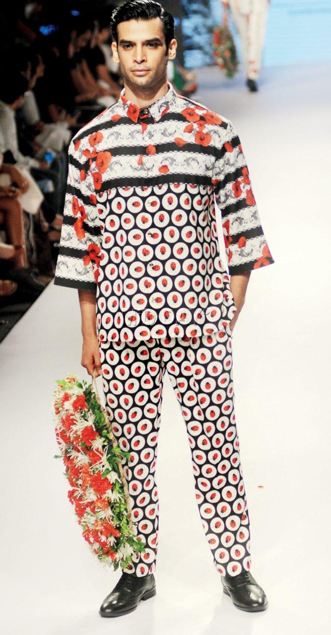Red, white and black dominated the colour palette in Ken Ferns’ collection
