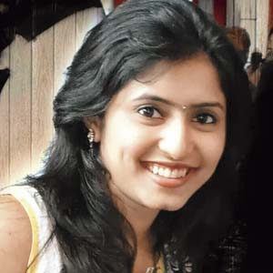 Srushti Sakre, medical intern
