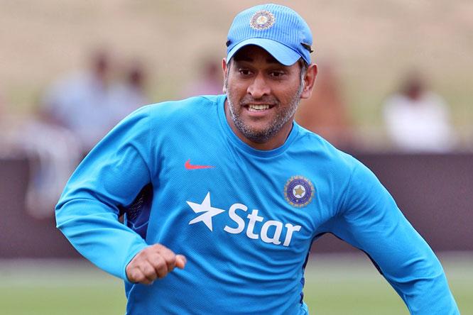 ICC World Cup: Bowlers are doing a great job for India, says Dhoni