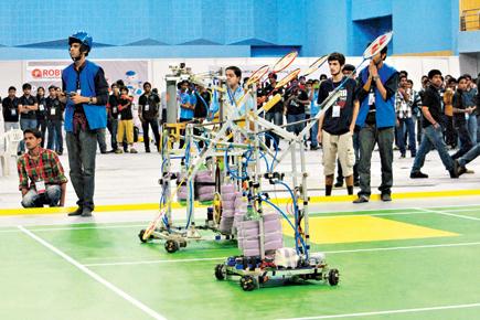 Now, robots enjoy a game of badminton