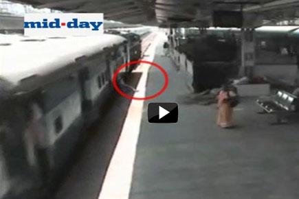 Caught on CCTV: Girl falls into gap between train & platform, survives