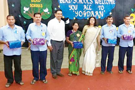 Mumbai schools come together to felicitate their non-teaching staff