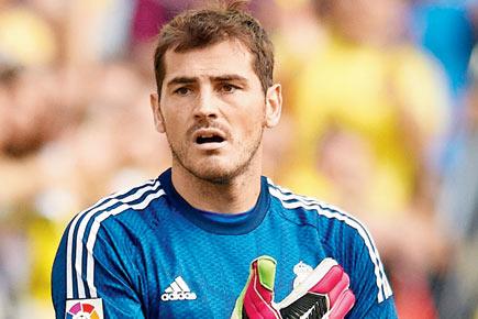 Iker Casillas urges Real Madrid to make La Liga title difficult for Barcelona