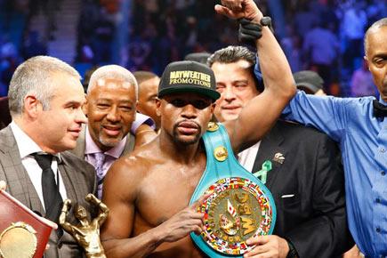 Fight of the Century: Floyd Mayweather beats Manny Pacquiao, stays undefeated