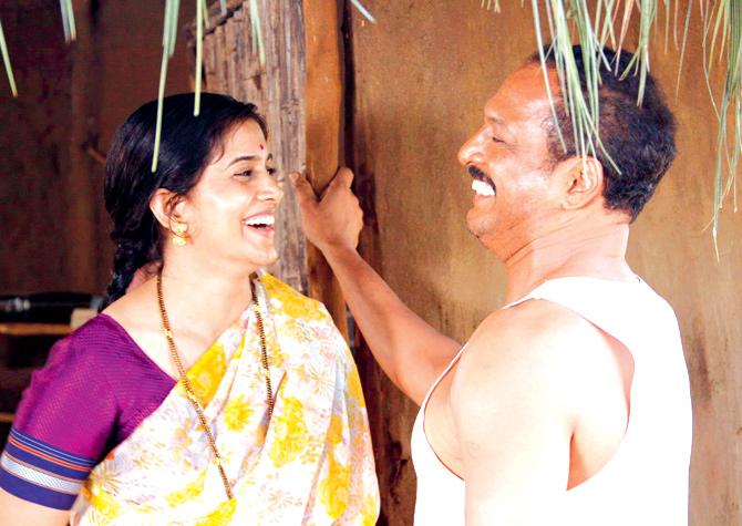 Sonali Kulkarni and Nana Patekar in a still from the film