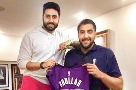 Abhishek Bachchan meets NBA's first Indian origin player