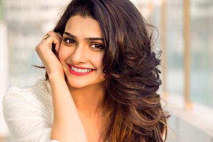 Prachi Desai: Really want to do love story right now