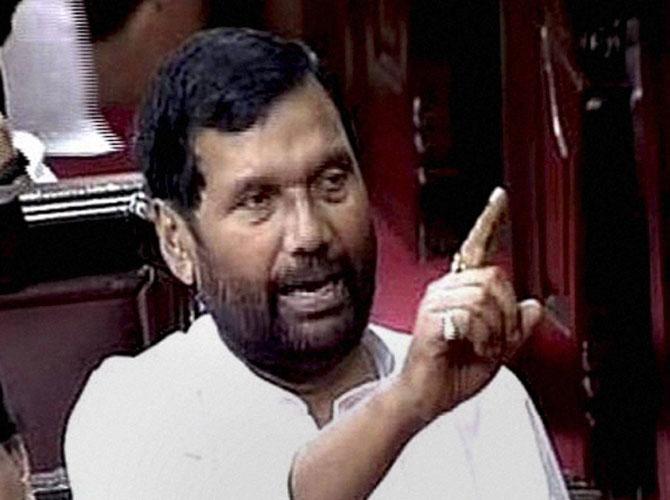 Union Minister Ramvilas Paswan admitted to ICU