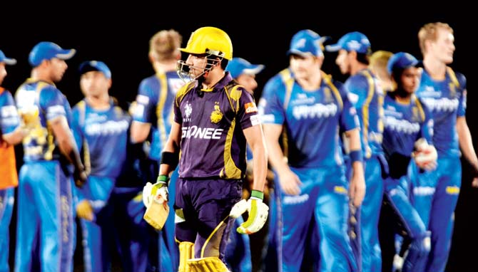 Beaten: KKR skipper Gautam Gambhir walks back after being dismissed for one against Rajasthan Royals in an IPL-8 match at the Brabourne Stadium on Saturday. Pic/BCCI