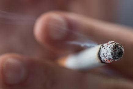 Smokers less inclined to vote: Study
