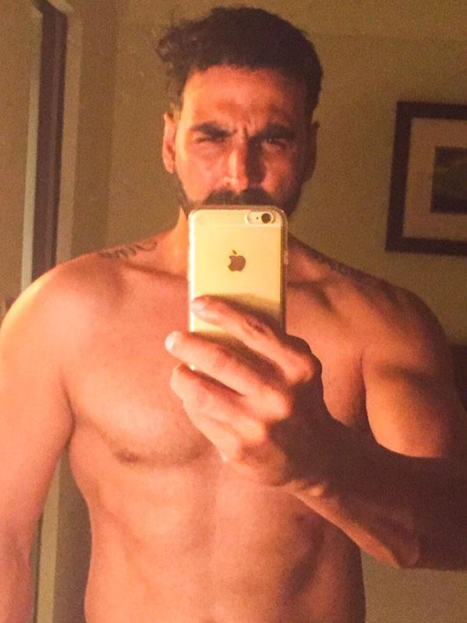 Akshay Kumar goes shirtless in his first 