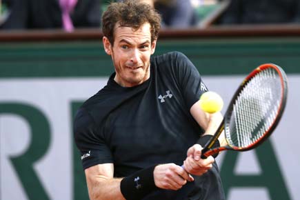 French Open: Andy Murray breezes through, Lopez stunned