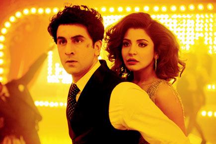 'Bombay Velvet' getting pushed out from Mumbai theatres