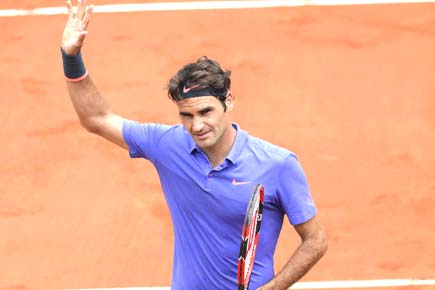 French Open: Roger Federer, Maria Sharapova eye last 32