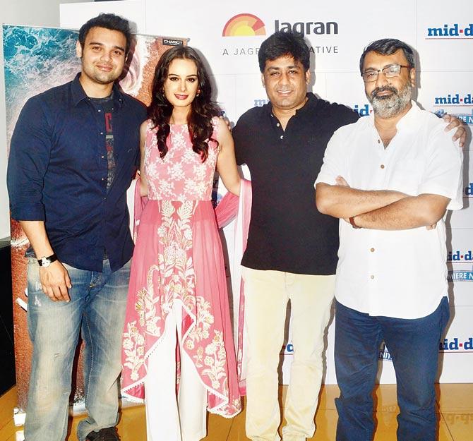 Mahaakshay Chakraborty and Evelyn Sharma with producer Rajesh Banga and director V K Prakash