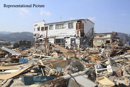 7.8 magnitude earthquake shakes buildings in Tokyo