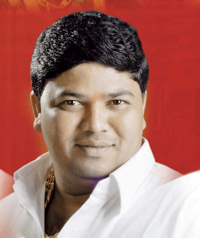Anil Balu Kuche, builder