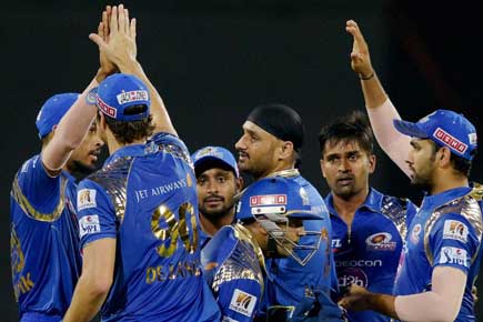IPL 8: Mumbai Indians breach CSK's fortress for 5th straight win