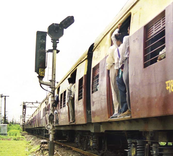 In some cases, female commuters fell off the train and lost their lives after thieves tried to pull their handbags. Police officials say installing lights around the poles will make it easy for passengers to spot the thieves and be alert. Pic for representation