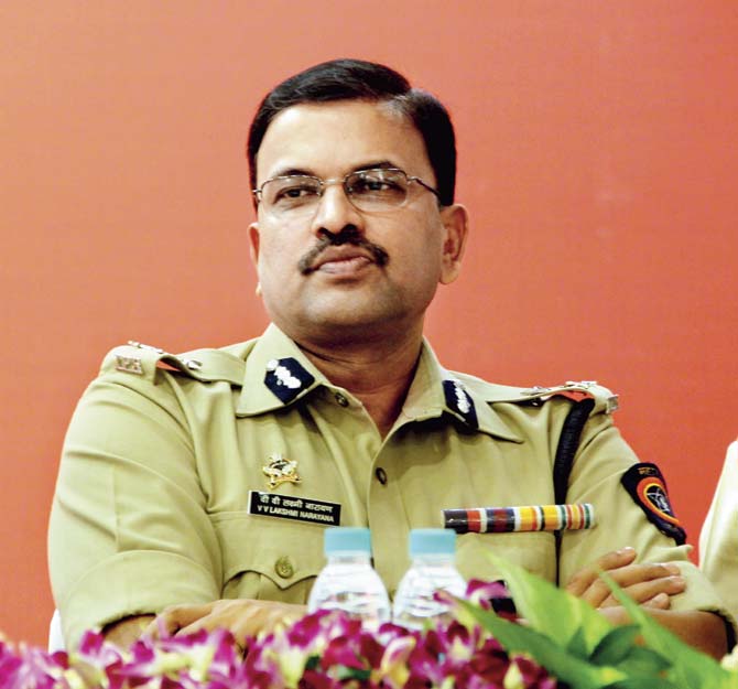 Thane Joint Commissioner of Police V V Lakshmi Narayana ordered the transfer of 49 cops from the Shil-Dayghar police station for allegedly turning a blind eye to the illegal operations of a dance bar in their jurisdiction. File pic