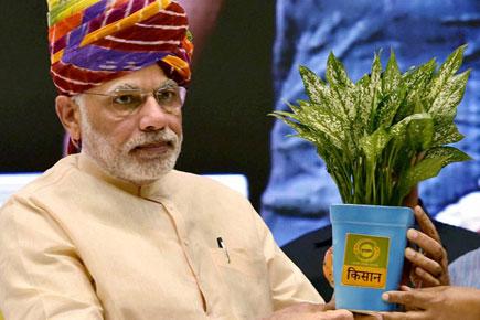 One year of Modi sarkar: BJP, government enlist achievements, Congress hits back