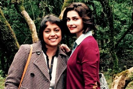 Prachi Desai, Shahana Goswami bond on sets of 'Rock on 2'