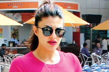 Spotted: Jacqueline Fernandez and other celebs at Mumbai airport